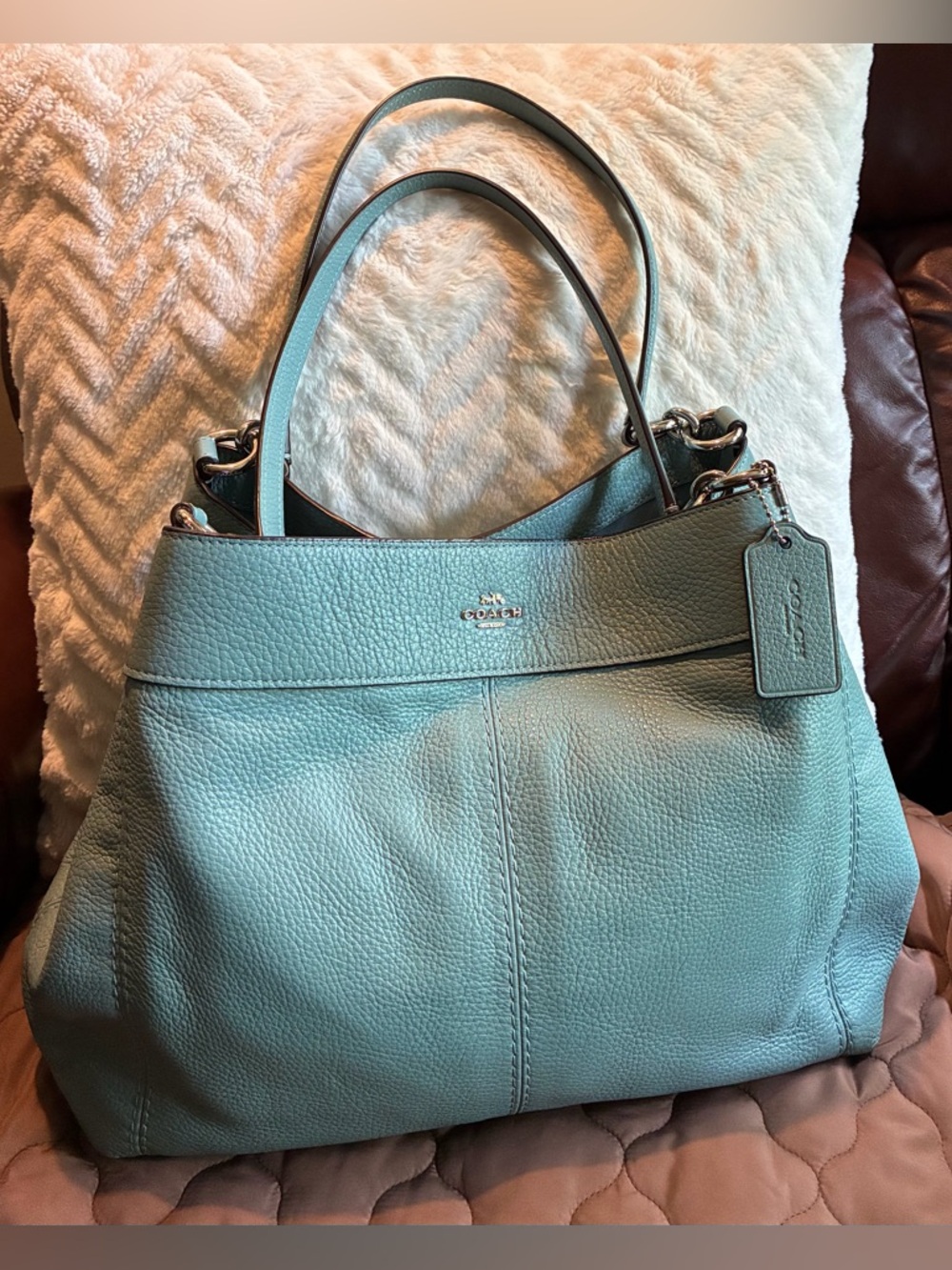 NWOT Coach Blue Pebbled Leather Shoulder Bag